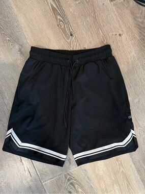 ALO Yoga Black shorts